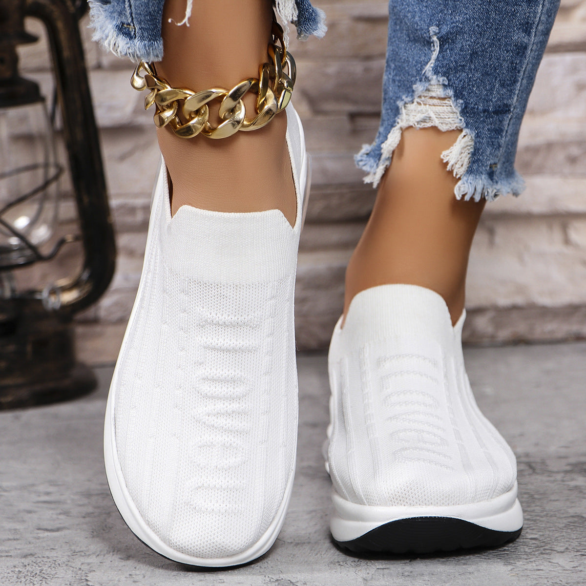 Plus Size Flying Woven Breathable Sports Shoes Women